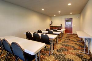Konferenční prostory v ubytování Cobblestone Hotel & Suites - Newton
