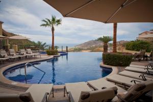 The swimming pool at or close to Quivira Los Cabos Condos and Homes -Vacation Rentals