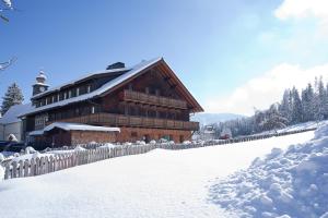 Fotografie z fotogalerie ubytování Ferienwohnungen Kulmwirt v Ramsau am Dachstein