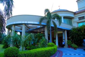 The Cabbana Resort & Spa外面的花园