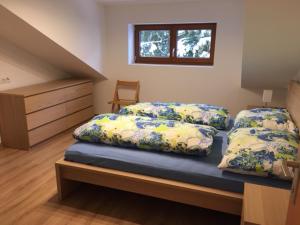 Posteľ alebo postele v izbe v ubytovaní Haus Oetz