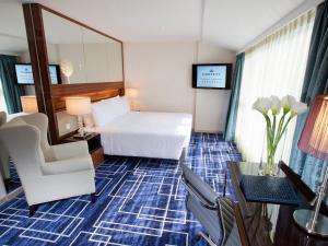 Cama o camas de una habitación en Dorsett Tsuen Wan, Hong Kong
