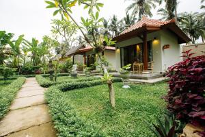 Aed väljaspool majutusasutust Parthi Puri Ubud