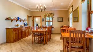 Gallery image of Porcupine Ridge Guest House in Sabie