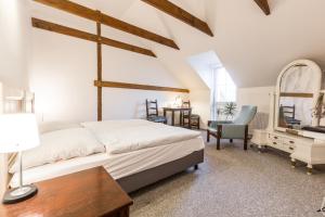 Postel nebo postele na pokoji v ubytování Alt pension + 37 fotografií
