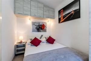 Postel nebo postele na pokoji v ubytování Apartment Taja, cijela kuća i vrt samo za vas