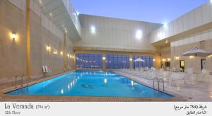 Πισίνα στο ή κοντά στο Habitat All Suites, Al Khobar