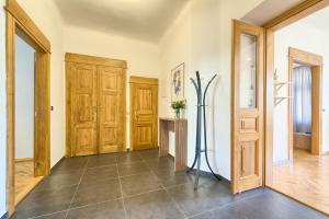 Fotografie z fotogalerie ubytování Spacious And Bright Apartment Dusni 13 v Praze