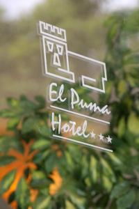 Certifikát, hodnocení, plakát nebo jiný dokument vystavený v ubytování Hotel El Puma