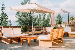 Patio alebo iná vonkajšia časť ubytovania Hotel Chalet Valluga