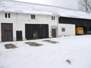 Pod kasztanem gospodarstwo agroturystyczne v zime