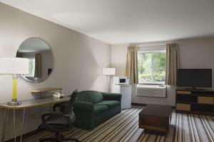 Gallery image of Super 8 by Wyndham Manistee in Manistee
