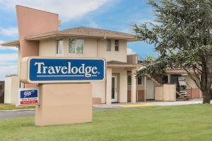 Galeriebild der Unterkunft Travelodge by Wyndham Santa Rosa Wine Country in Santa Rosa