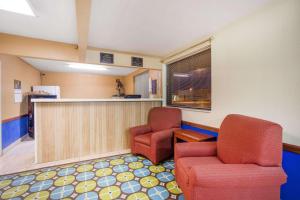 Gallery image of Travelodge by Wyndham Great Bend in Great Bend