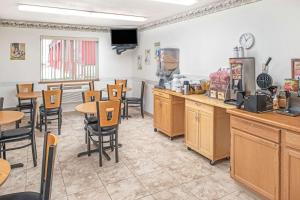 Gallery image of Super 8 by Wyndham Nebraska City in Percival