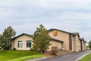 Gallery image of Super 8 by Wyndham Wheatland Wyoming in Wheatland