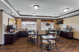 Gallery image of Atria Inn & Suites in Three Rivers