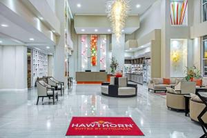 Posezení v ubytování Hawthorn Extended Stay by Wyndham McAllen