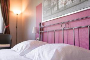 Postel nebo postele na pokoji v ubytování Auberge de la Lesse