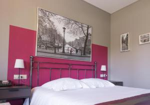 Postel nebo postele na pokoji v ubytování Auberge de la Lesse