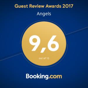 Certifikát, hodnocení, plakát nebo jiný dokument vystavený v ubytování Angels