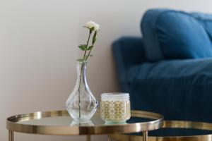 A seating area at Chic Flat in the Heart of Athens by UPSTREET