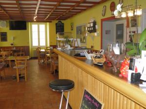 Restaurace v ubytování Auberge au Cavalier