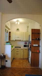 A kitchen or kitchenette at San Raffaele Città Studi