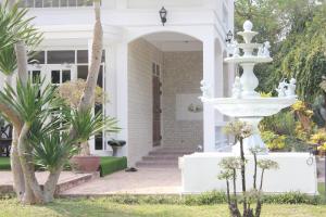 Afbeelding uit fotogalerij van HOME@HOSTEL KANCHANABURI in Kanchanaburi