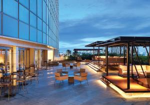 Εστιατόριο ή άλλο μέρος για φαγητό στο Novotel Samator Surabaya Timur