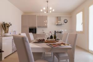 A kitchen or kitchenette at Cimadolmo Prosecco And History