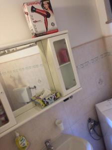 A bathroom at La Perla del Lago di Como - CIR O97O67