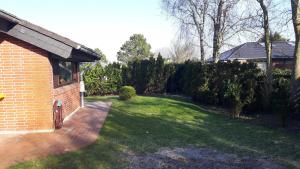 Κήπος έξω από το Ferienhaus Deichblick_SPO