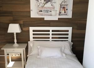 Posteľ alebo postele v izbe v ubytovaní Apartamentos Marta PLAYA