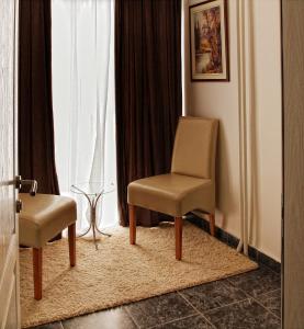 Khu vực ghế ngồi tại Garni Hotel Hamburg