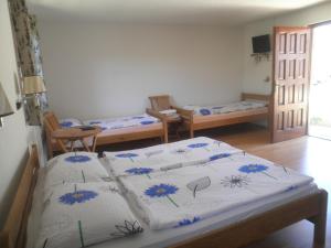 Postel nebo postele na pokoji v ubytování Guest House Spoljaric Sasa