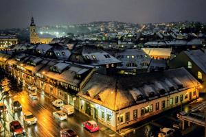 Nespecifikovaný výhled na destinaci Budapešť nebo výhled na město při pohledu z apartmánu