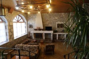 Posezení v ubytování Mani Hotel + 22 fotografií