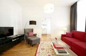 Telewizja i/lub zestaw kina domowego w obiekcie Apartment Theresiengasse