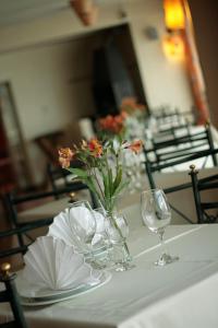 En restaurang eller annat matställe på Hotel De la Villa Hermoza