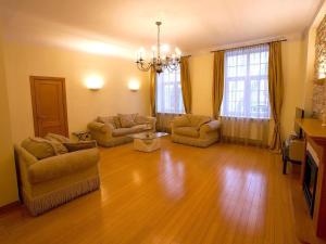 Imagen de la galería de Luxury Home In Heart Of Oldtown, Quiet, en Riga