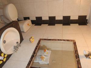 Ένα μπάνιο στο Hostal Samichay