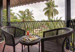 Novotel Goa Resort & Spa Candolim的阳台或露台