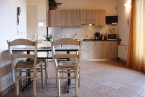 Kuchyň nebo kuchyňský kout v ubytování 3MÙZEN apartments