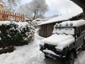 BUEHLERHOF Agriturismo, Obst-&Weingut, Urlaub mit Hund, Bauernhof, Brixen v zime