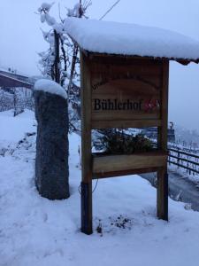 BUEHLERHOF Agriturismo, Obst-&Weingut, Urlaub mit Hund, Bauernhof, Brixen v zime