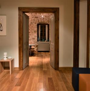 Fotografie z fotogalerie ubytování Hotel Archontiko Anyfanti v destinaci Zátouna