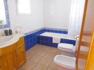 Kúpeľňa v ubytovaní Apartments Benimeit + 37 fotografií