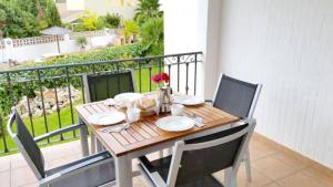 Balkón alebo terasa v ubytovaní Apartments Benimeit