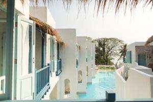 Bazén v ubytování Resort de Paskani nebo v jeho okolí
